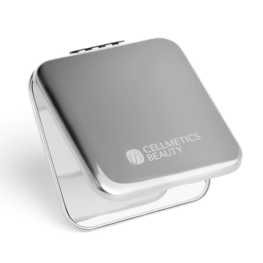 Magnifying Compact Mirror