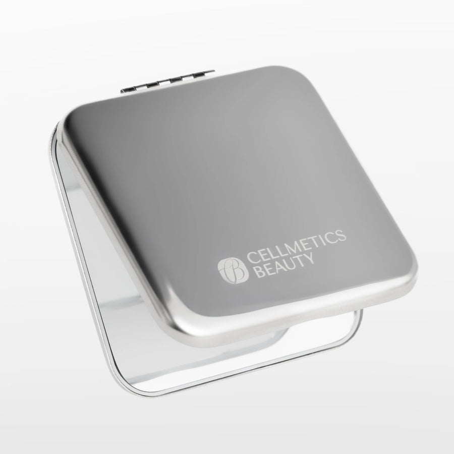 Magnifying Compact Mirror